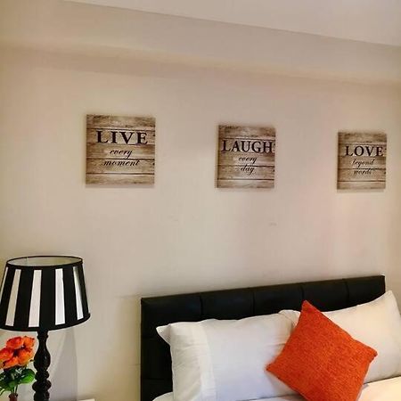 One Bedroom Flat In Central Лондон Экстерьер фото